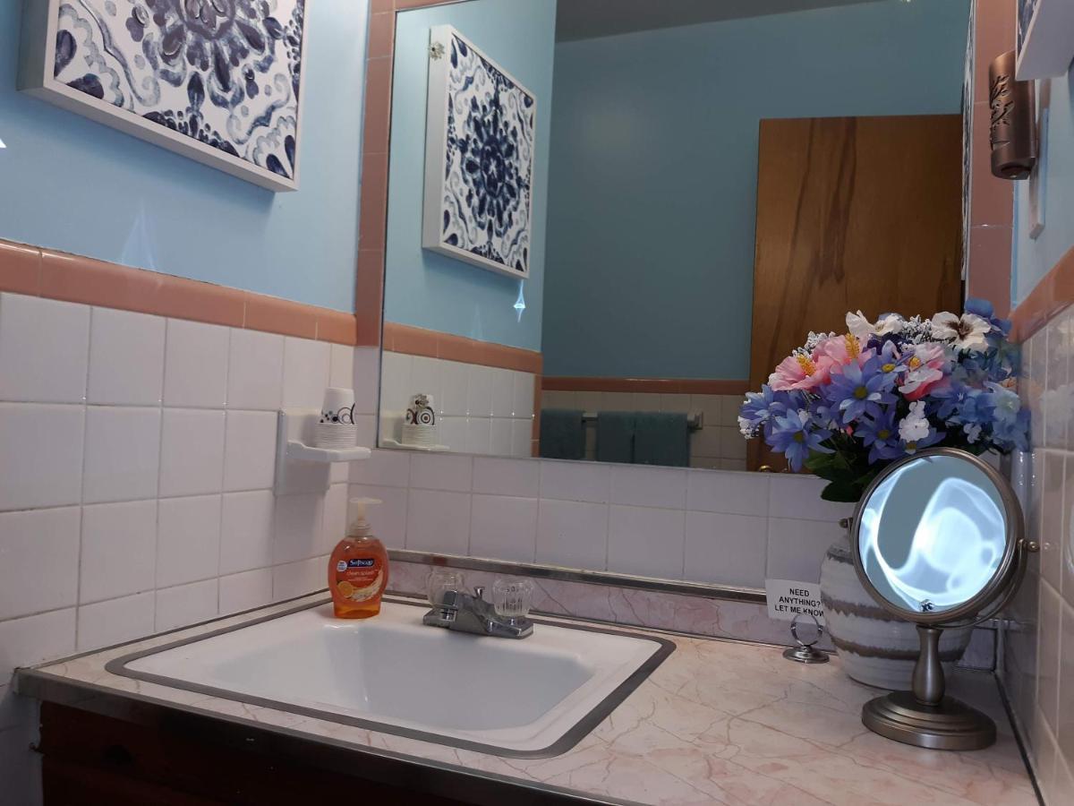 리치먼드 Quiet, Clean House W/ Steel Balls B&B 외부 사진